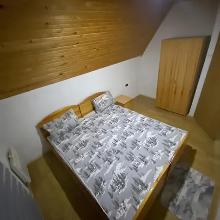 Vikendica Kavaz Alpehytte